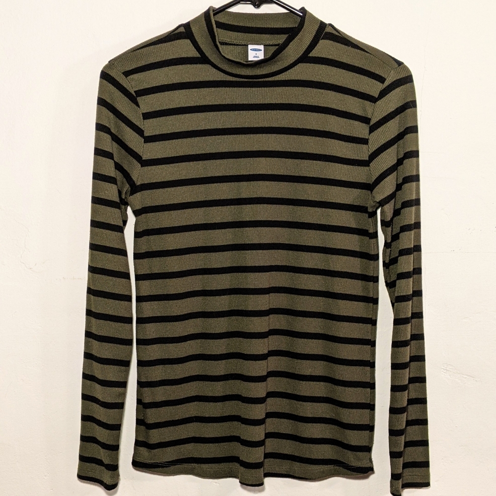 Old Navy Long Sleeve Shirt